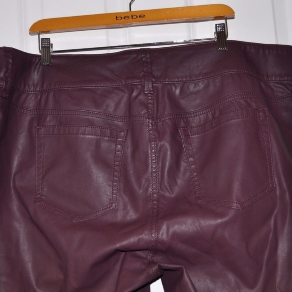 New TORRID Oxblood Faux Leather Jeggings Pants NWT - Picture 7 of 8